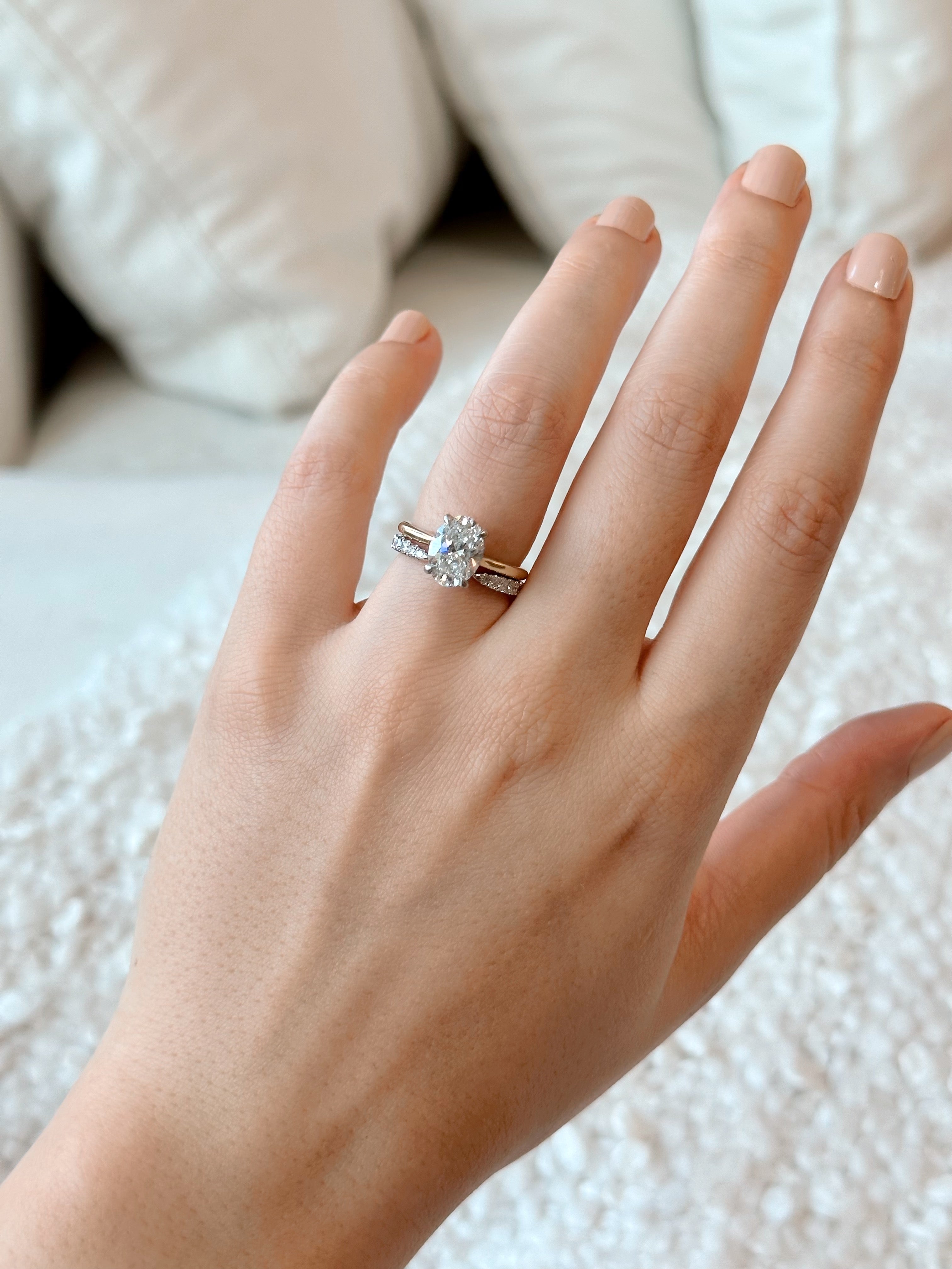 Diamond Claw Wedding Band
