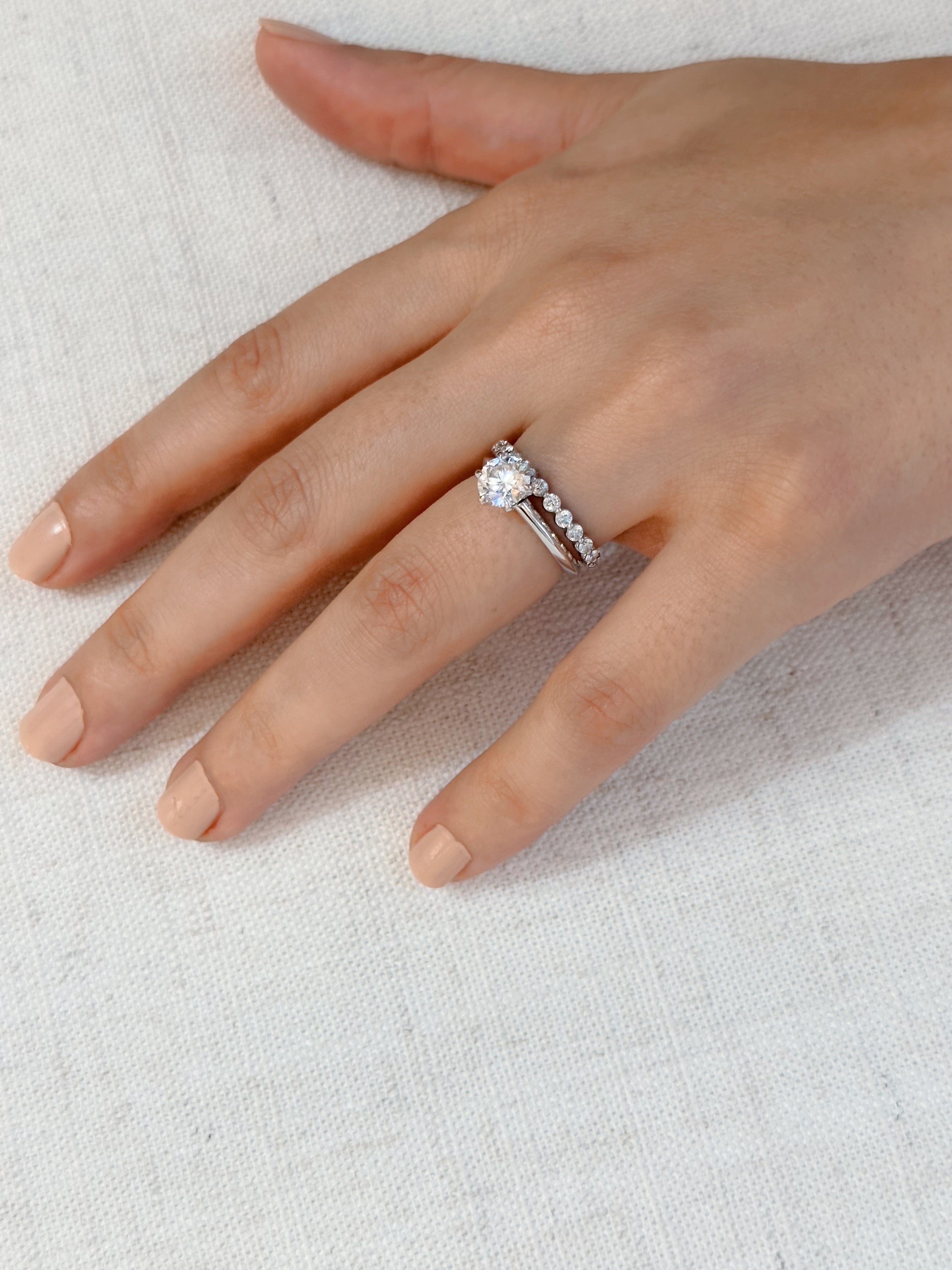 Knife-Edge Solitaire Diamond Ring
