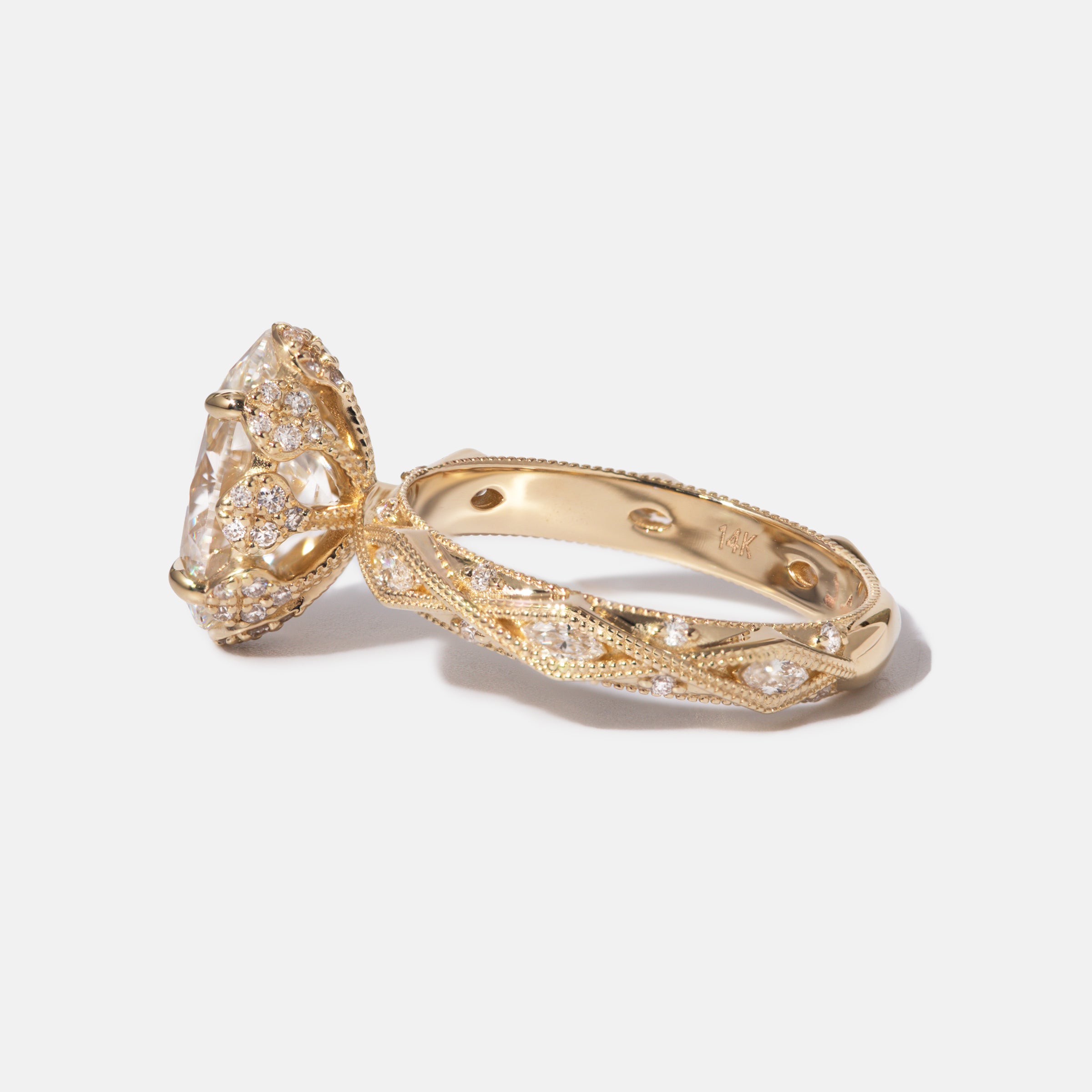 Bello Ring