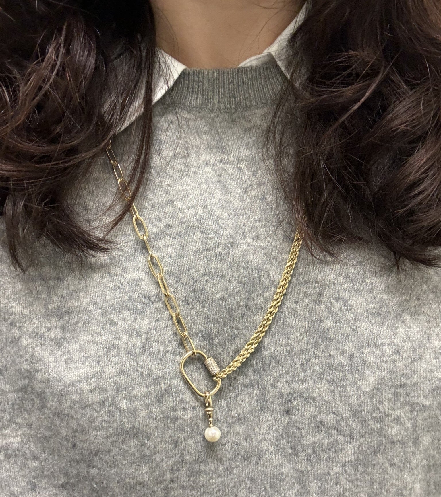 Classic Pearl Pendant