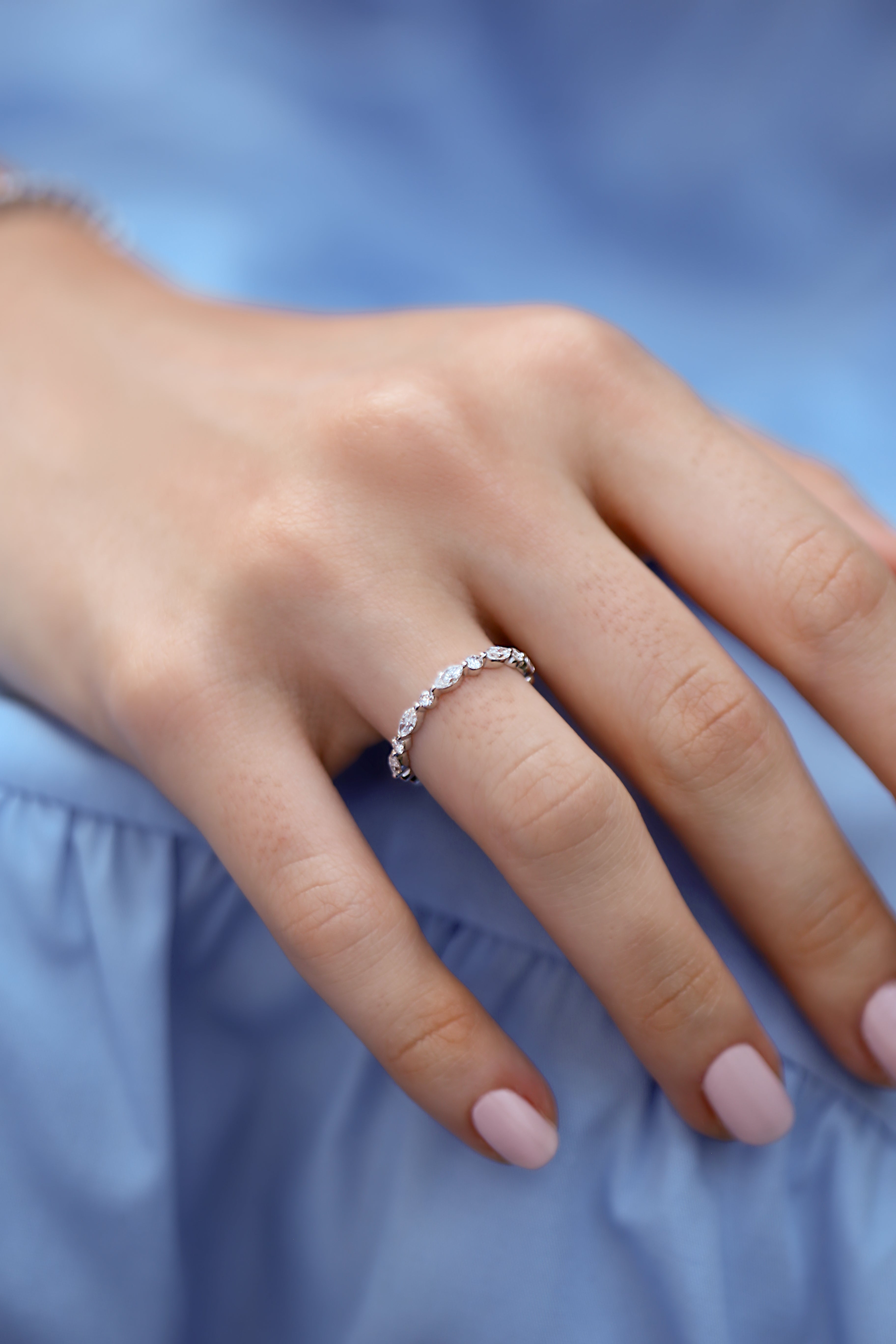 Alternating Marquise and Round Diamond Band