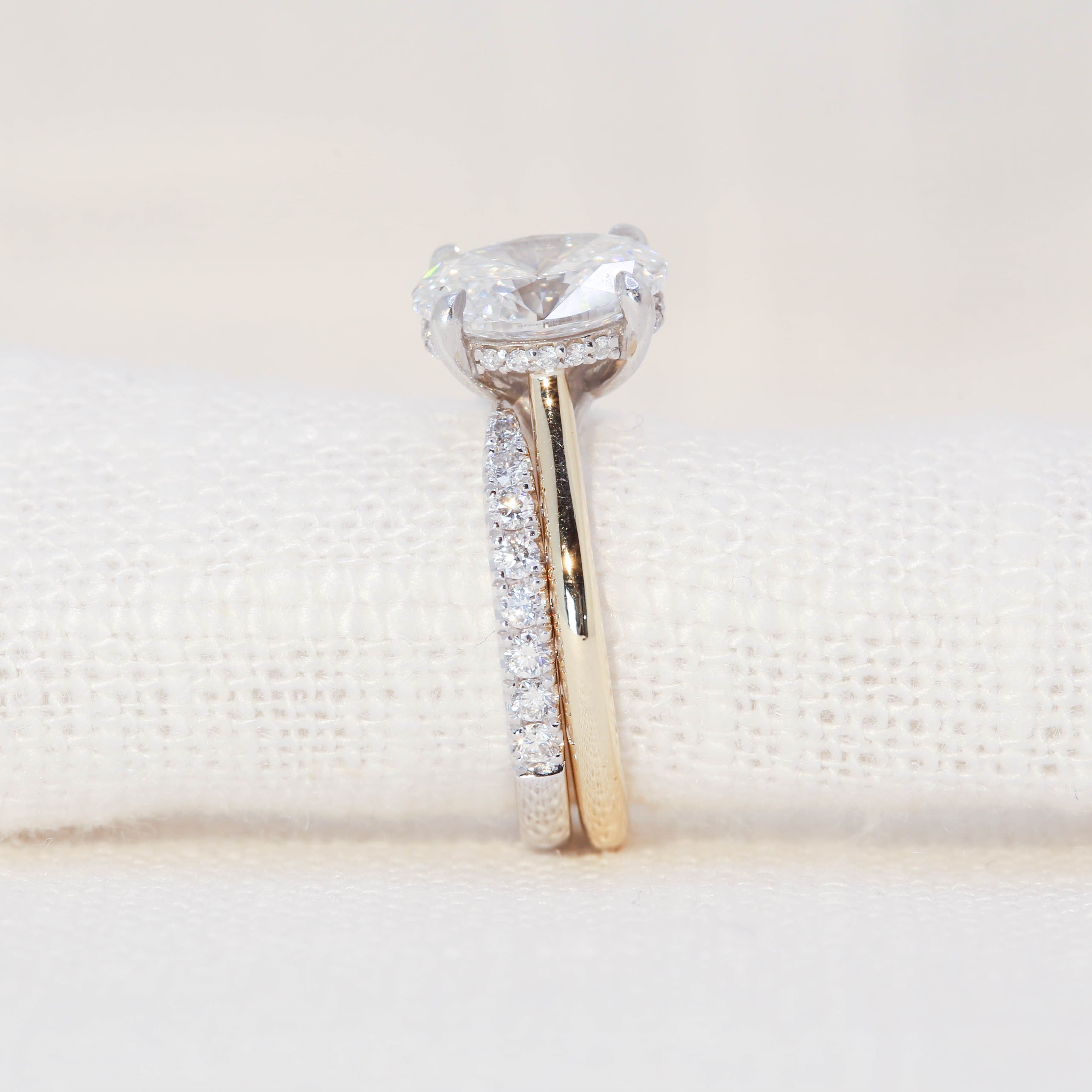 Diamond Claw Wedding Band