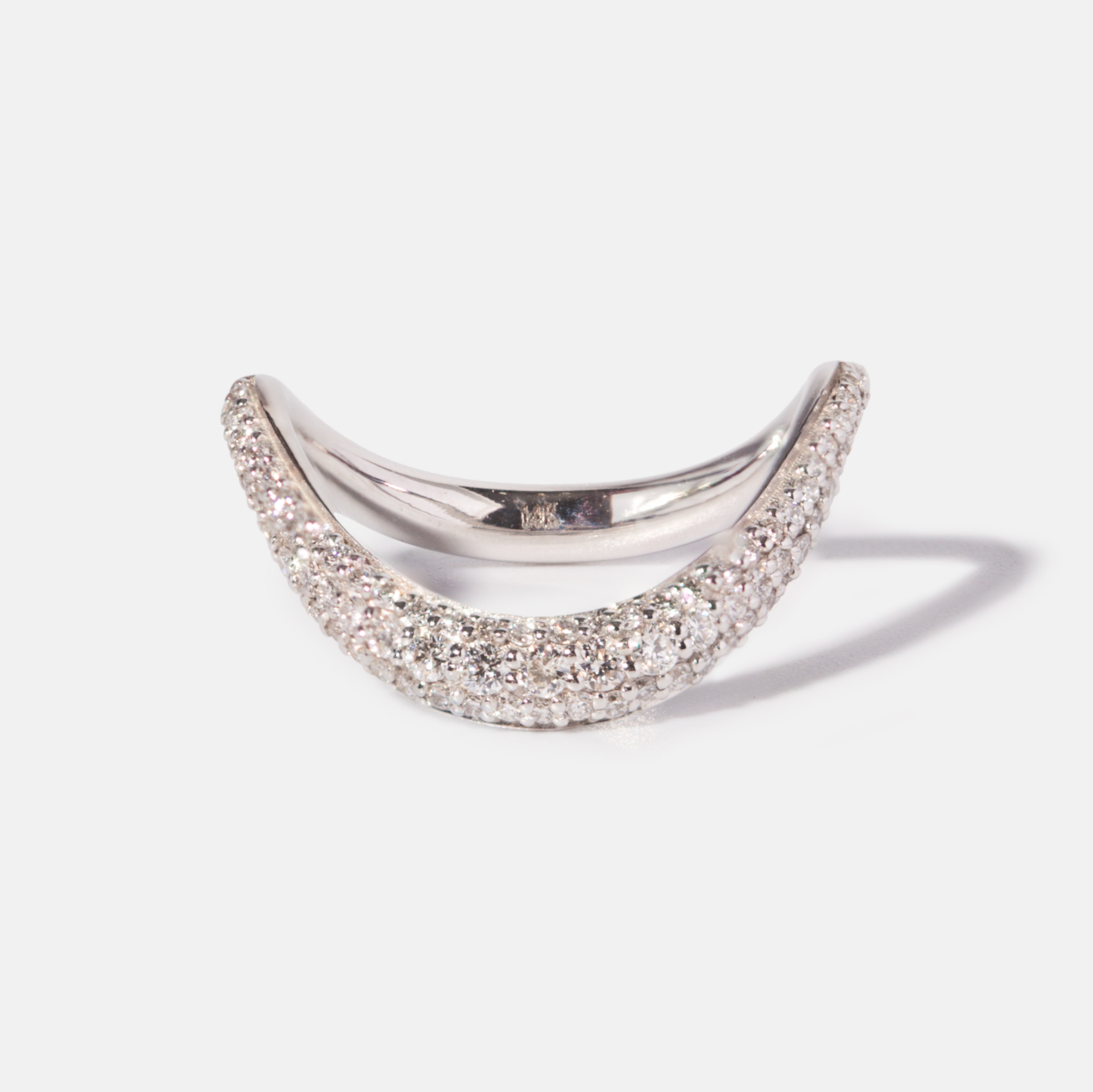 Curve Diamond Band