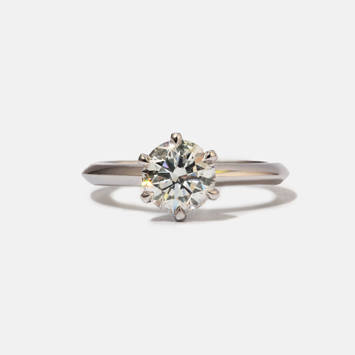 Knife-Edge Solitaire Diamond Ring