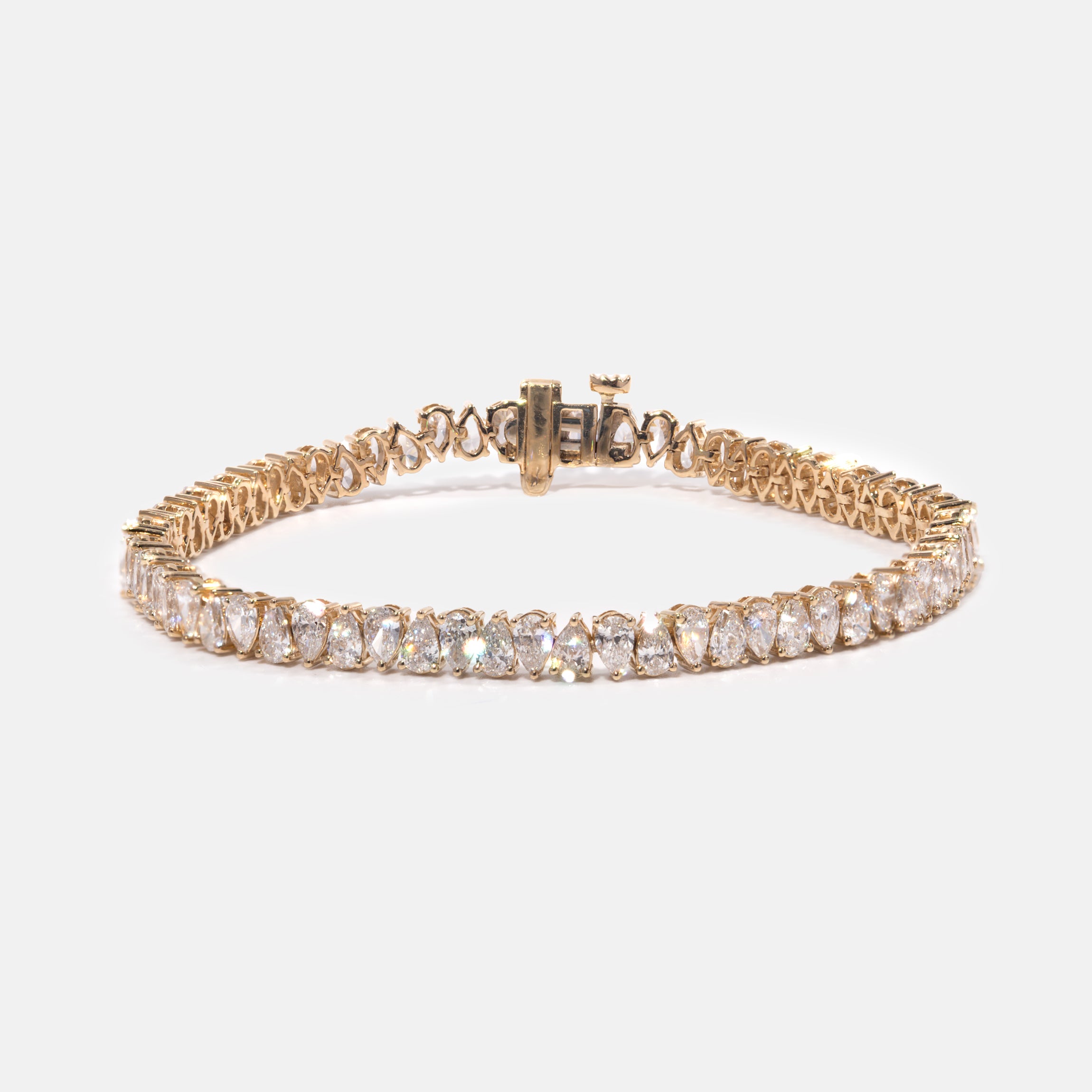 Alternating Pear Diamond Tennis Bracelet