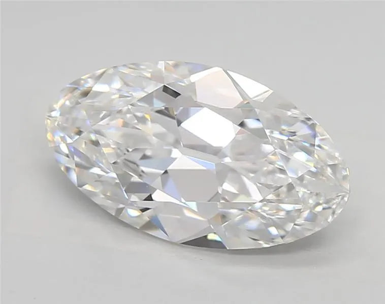 3.02ct Oval Lab Grown Diamond (Colour E, Clarity VVS2, IGI Certified)