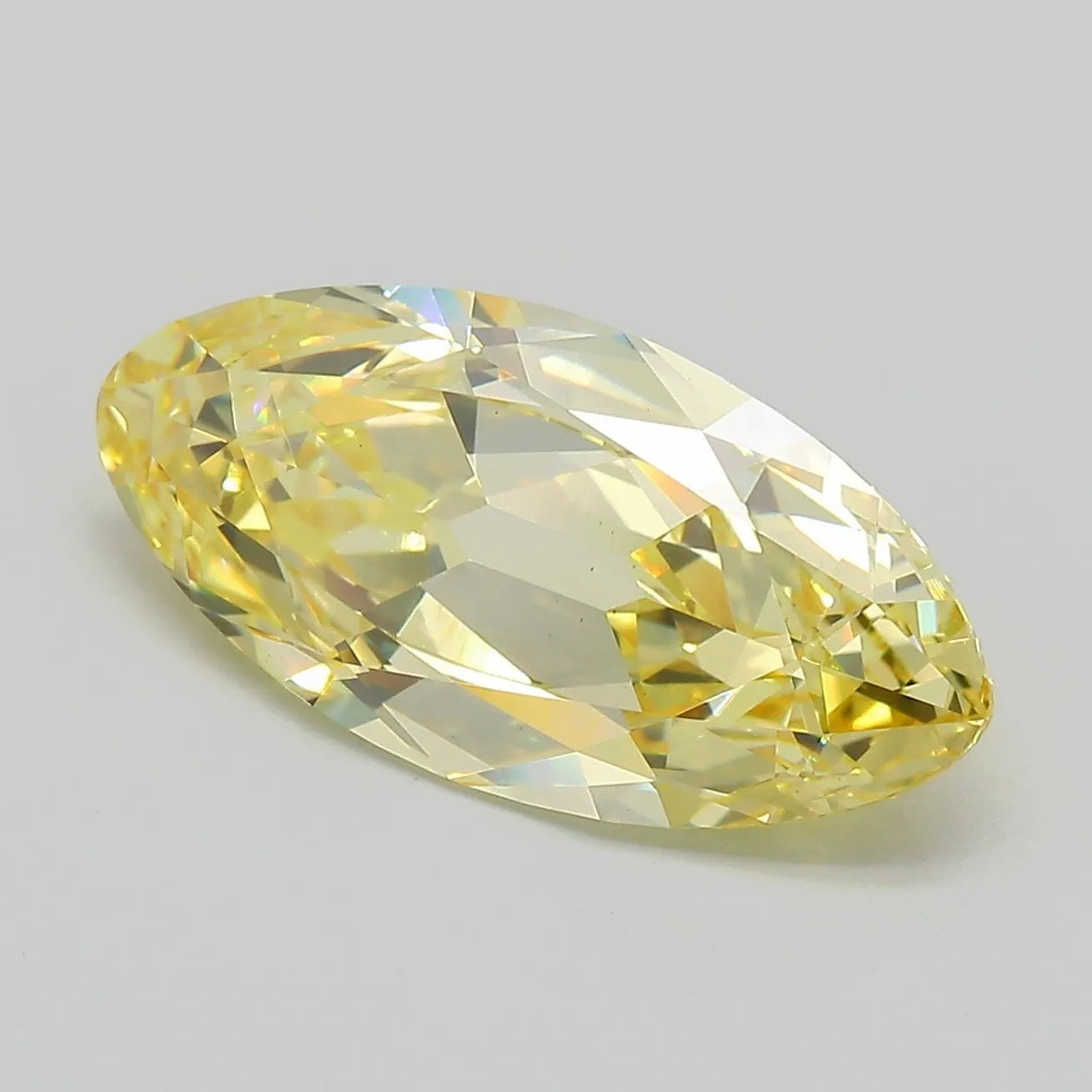 4.07ct Oval Lab Grown Diamond (Colour Fancy Yellow, Clarity VS1, IGI Certified)