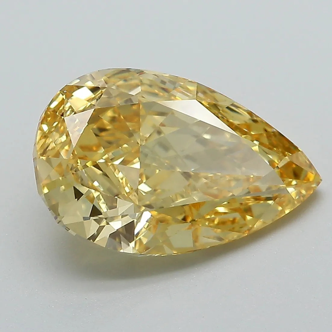 4.53ct Pear Lab Grown Diamond (Colour Fancy Vivid Yellow, Clarity VS1, IGI Certified)