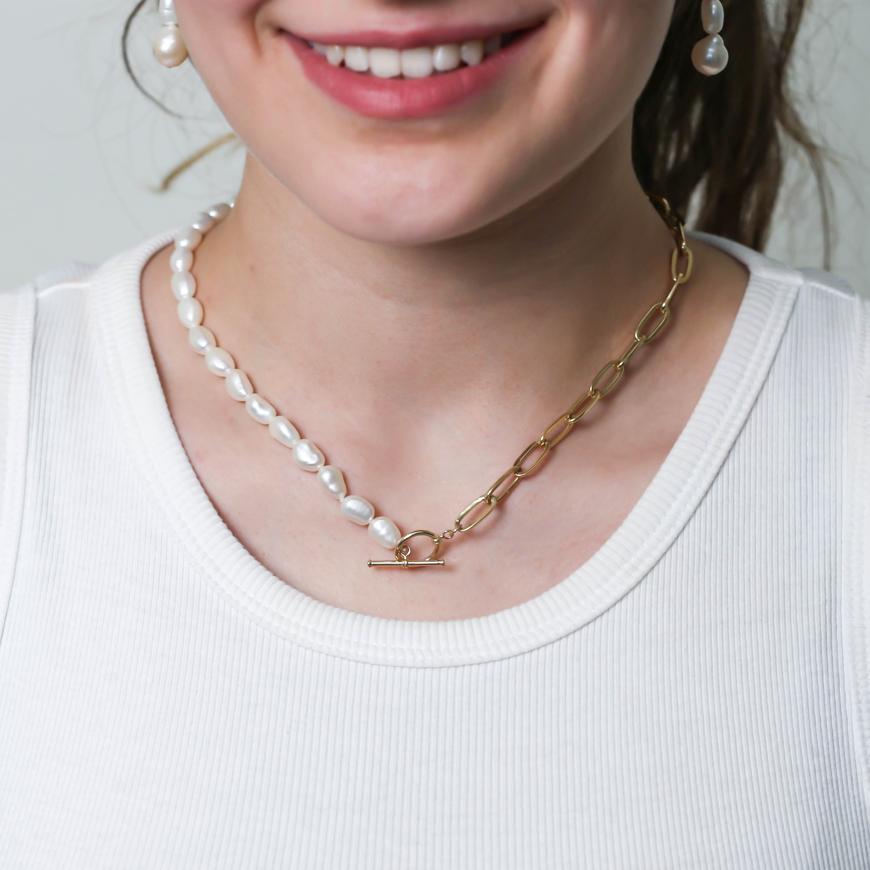 Pearl Gold Link Necklace