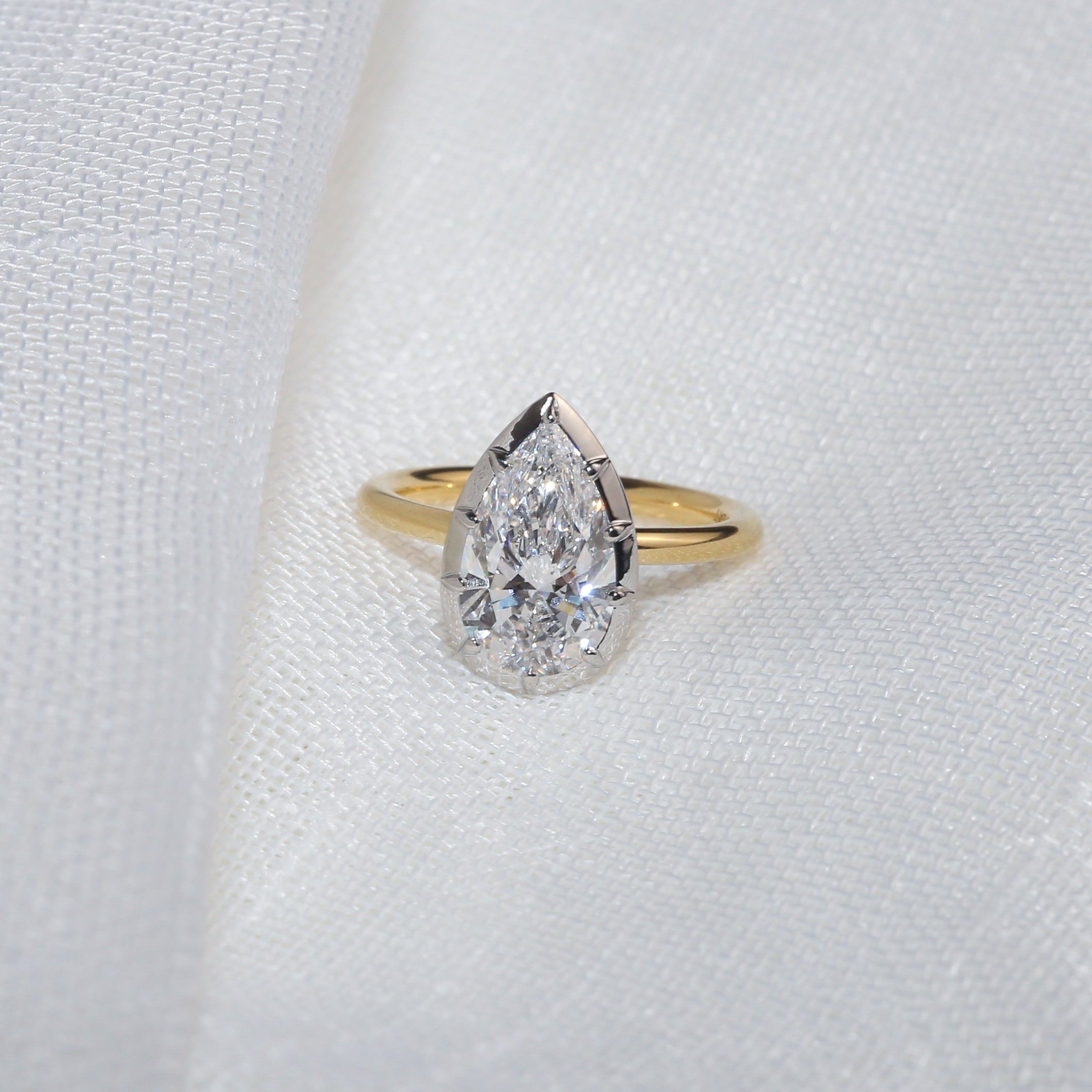 Antique Engagement Ring | Pear