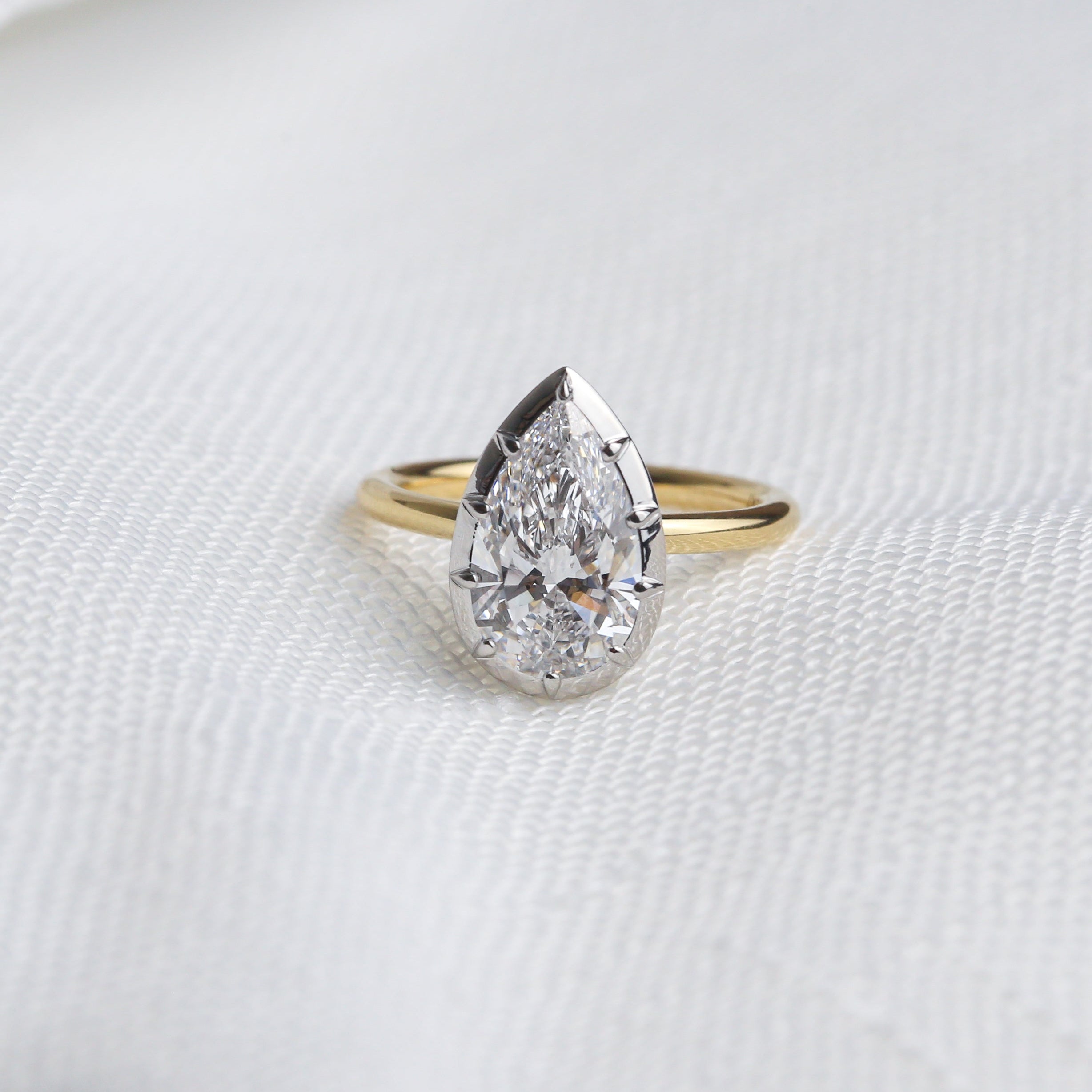 Antique Engagement Ring | Pear