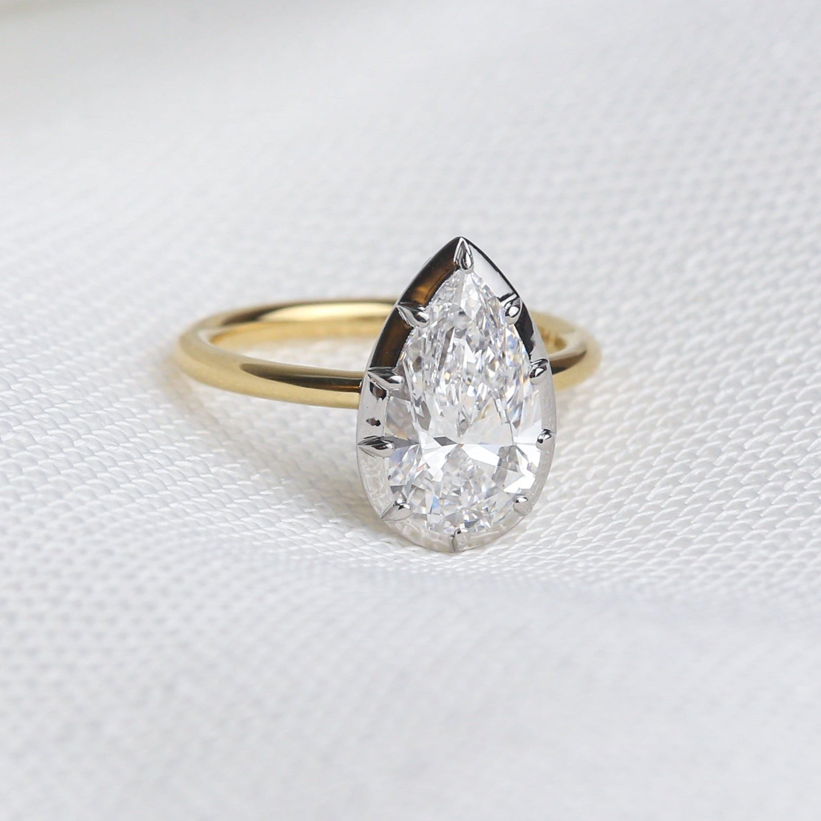 Antique Engagement Ring | Pear