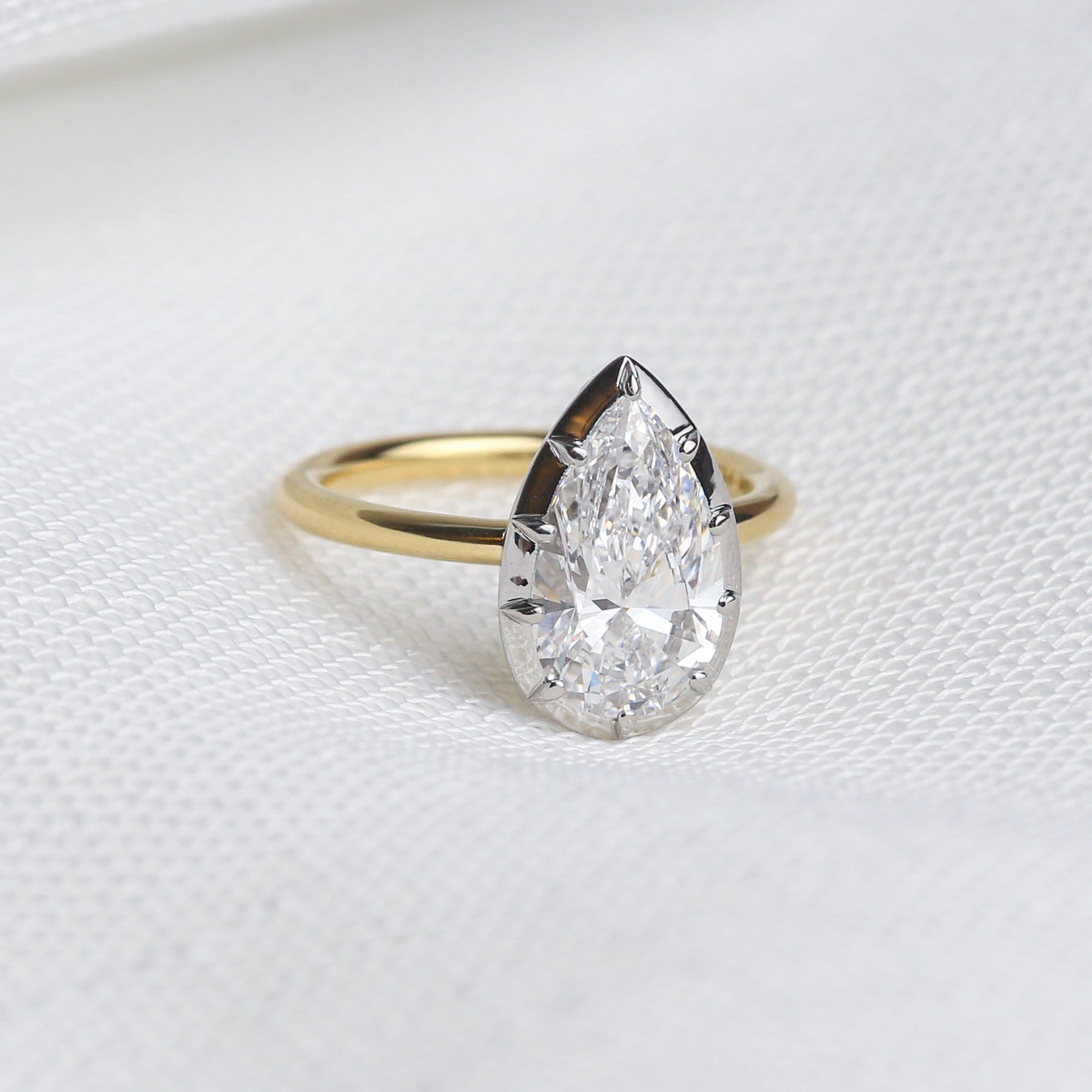 Antique Engagement Ring | Pear