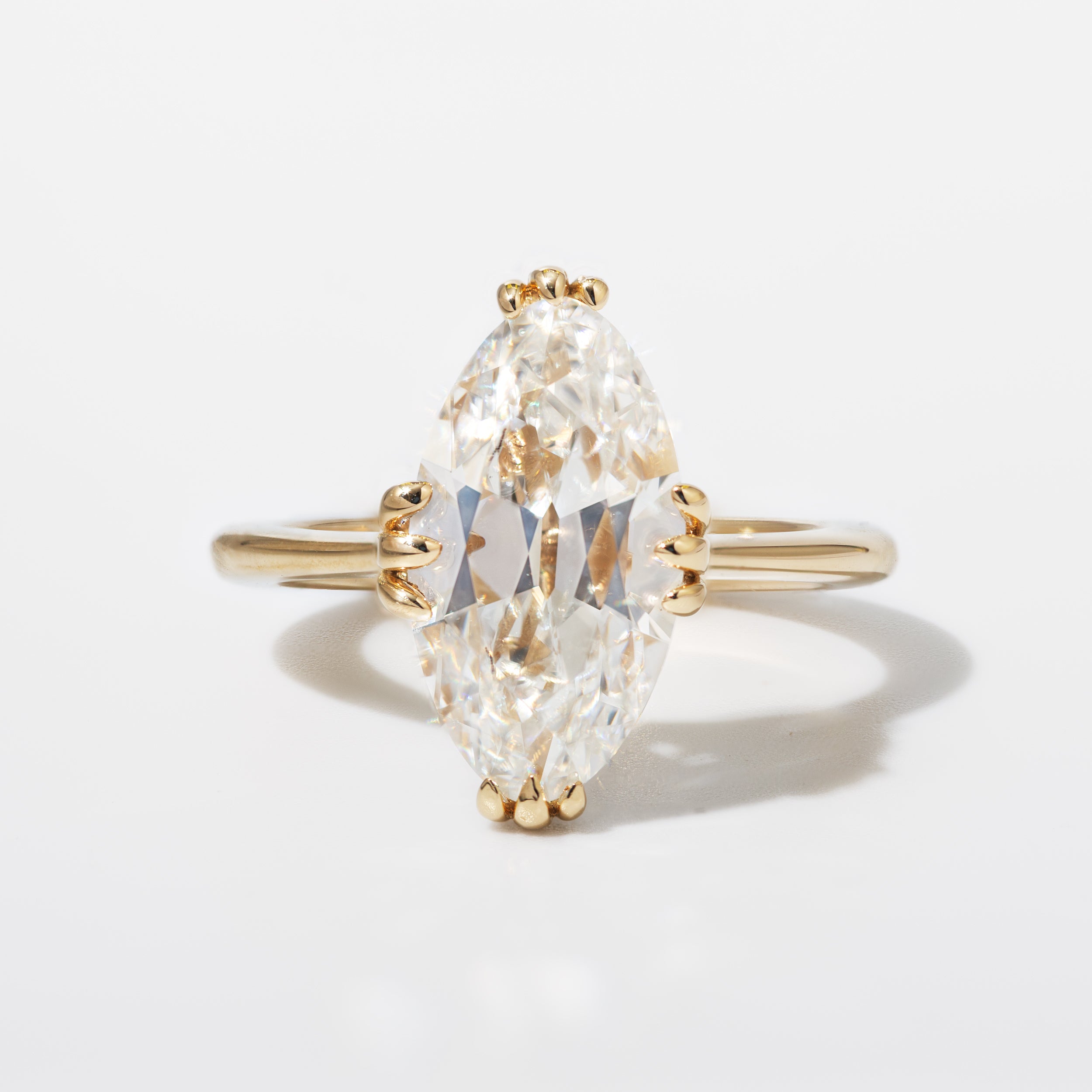 Mena Ring